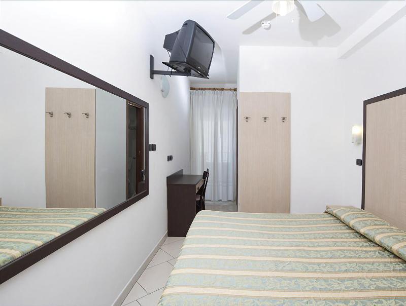 Hotel Villa Linda - Family Hotel - Nuova Costruzione Antisismica Riccione Exteriér fotografie
