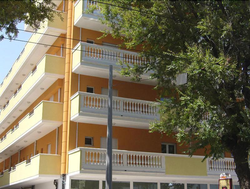 Hotel Villa Linda - Family Hotel - Nuova Costruzione Antisismica Riccione Exteriér fotografie